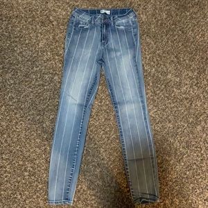 women’s jeans